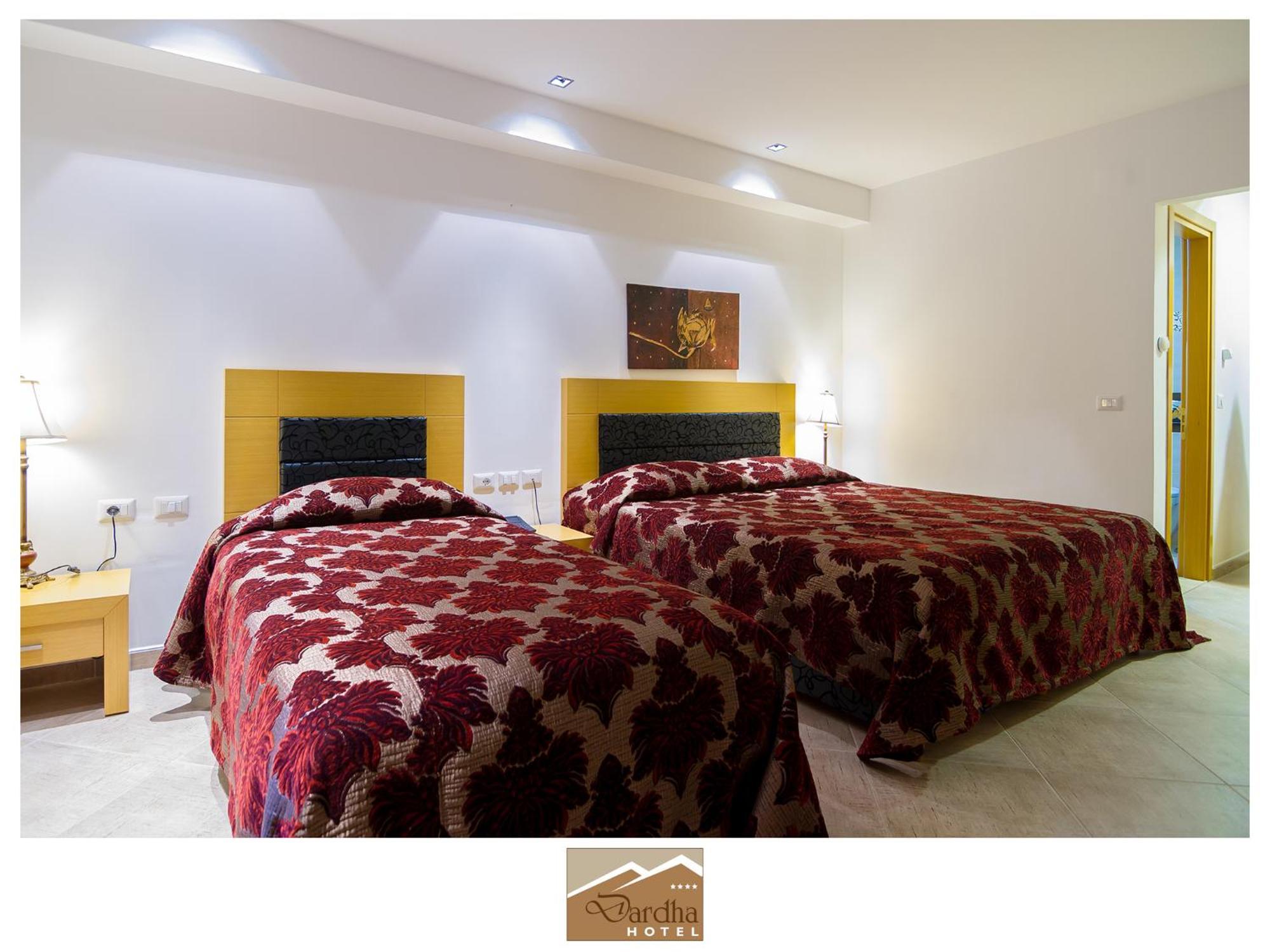 Hotel Dardha Kamer foto