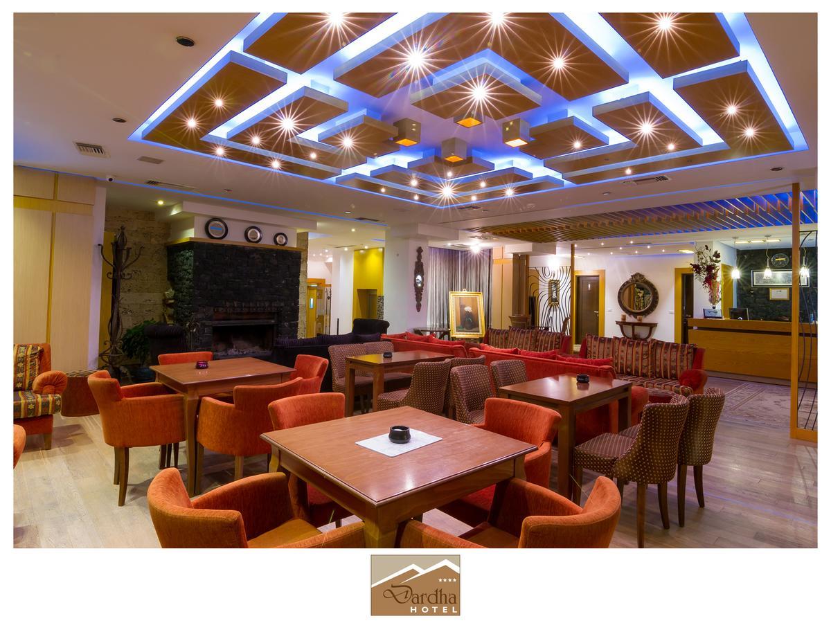 Hotel Dardha Buitenkant foto